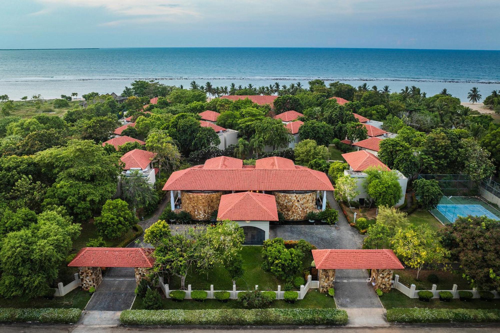 Sun Siyam Pasikudah Hotel Passikudah Exterior foto